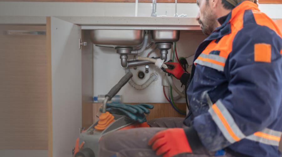 Professional slab leak plumber services in Reeds Spring, MO